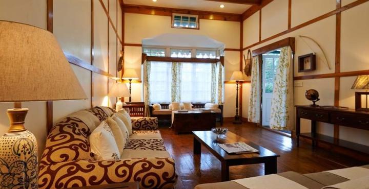 Cafe Shillong Bed & Breakfast